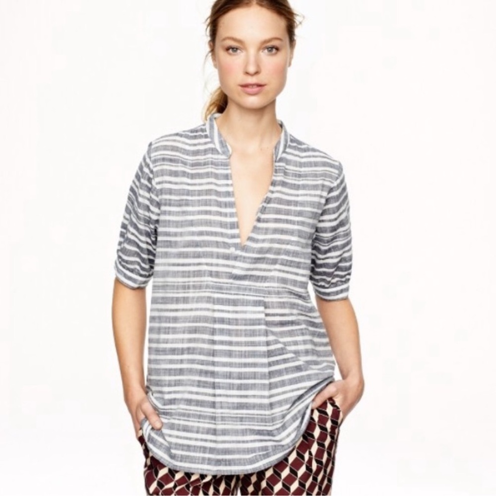 J.Crew Gray and White Lightweight Cotton Short-sleeve  top-EUC